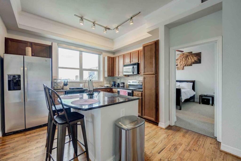 Apartment Private Great 2Bedroom, 2Bath Condo With Great View!! Houston
