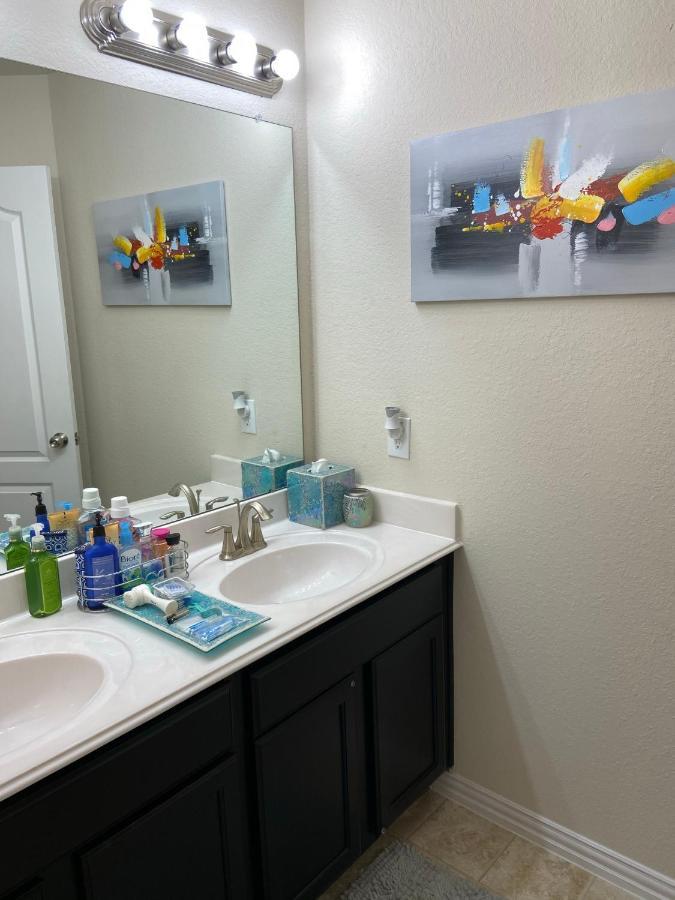 Villa Vista Houston