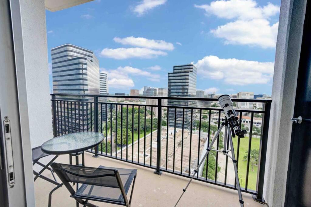 Private Great 2Bedroom, 2Bath Condo With Great View!! Apartment *