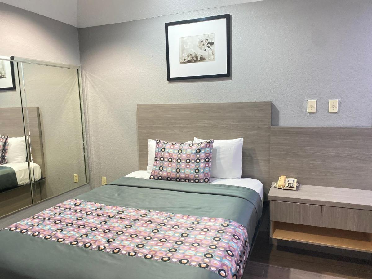 Motel Island Hobby Airport Houston