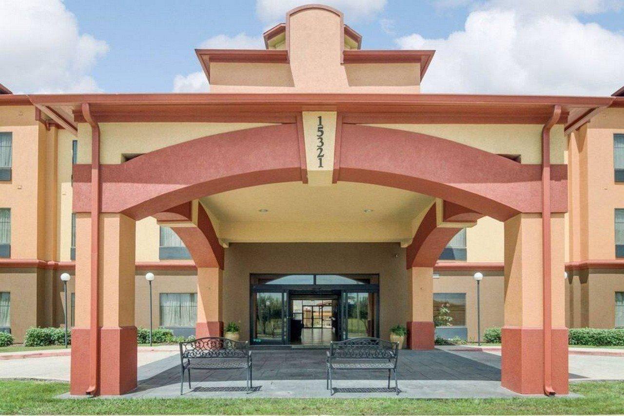 Springwood Iah - Beltway 8 Hotel 3*