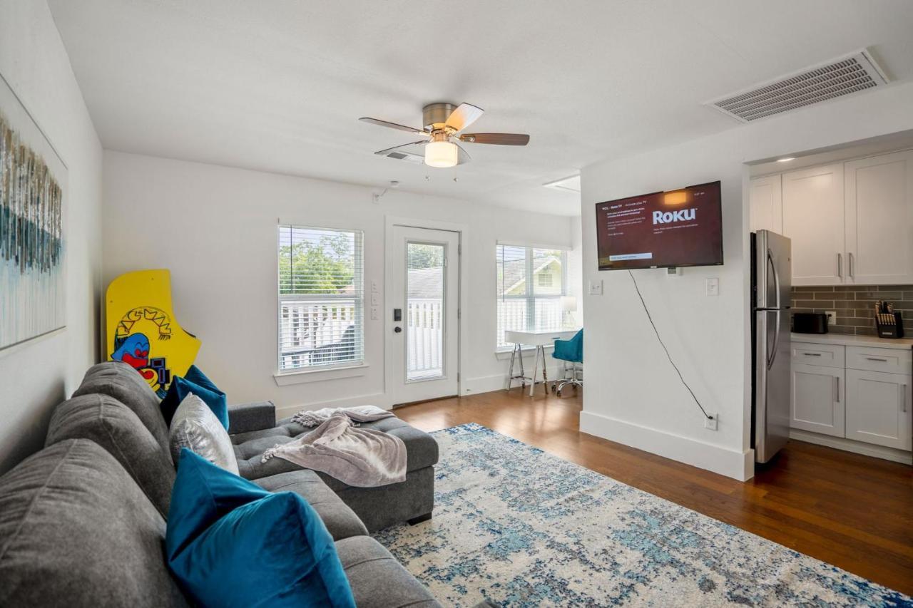 Apartment Universal At East Downtown Houston