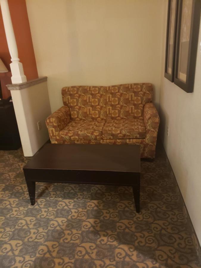 Comfort Westchase Energy Corridor Hotel