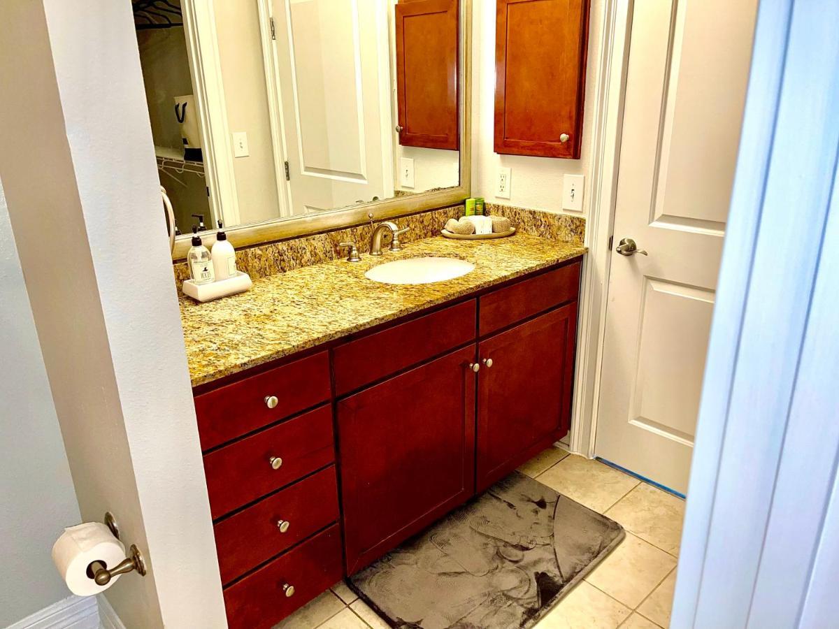 Apartment Immaculate 28Th Floor High Rise Vacation 1 Bedroom Unit *