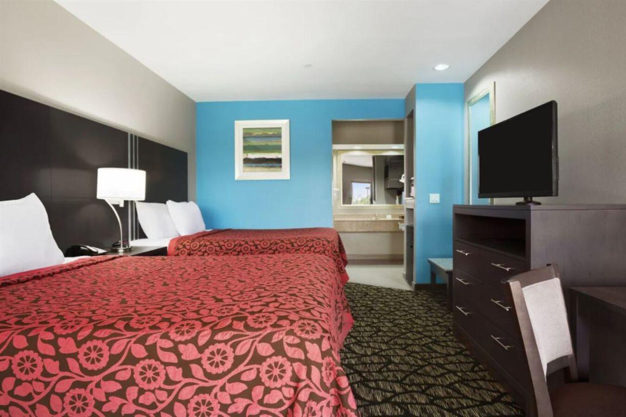 Motel Days & By Wyndham North-spring Houston