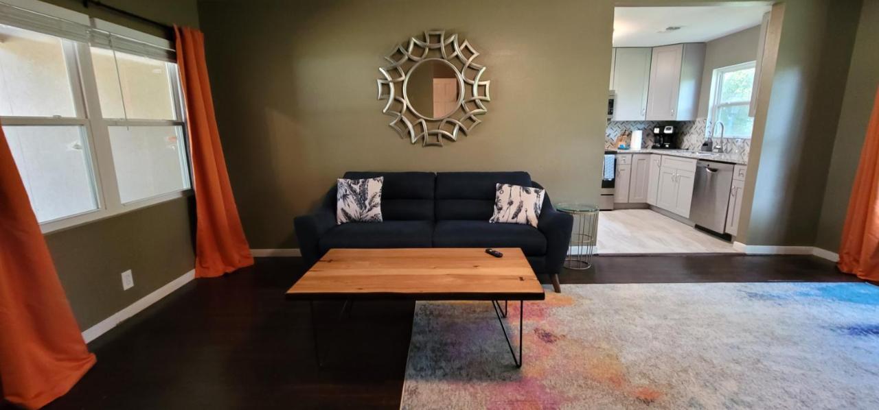 Rebecca Street House - Close To Med Center, Downtown, Nrg Holiday home