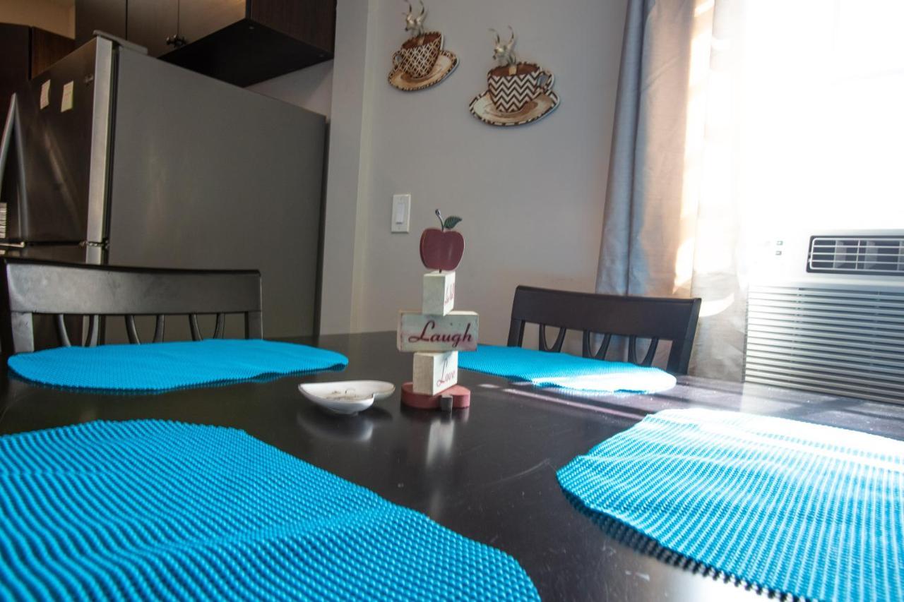 Apartment Outstanding Studio Apts Downtown *