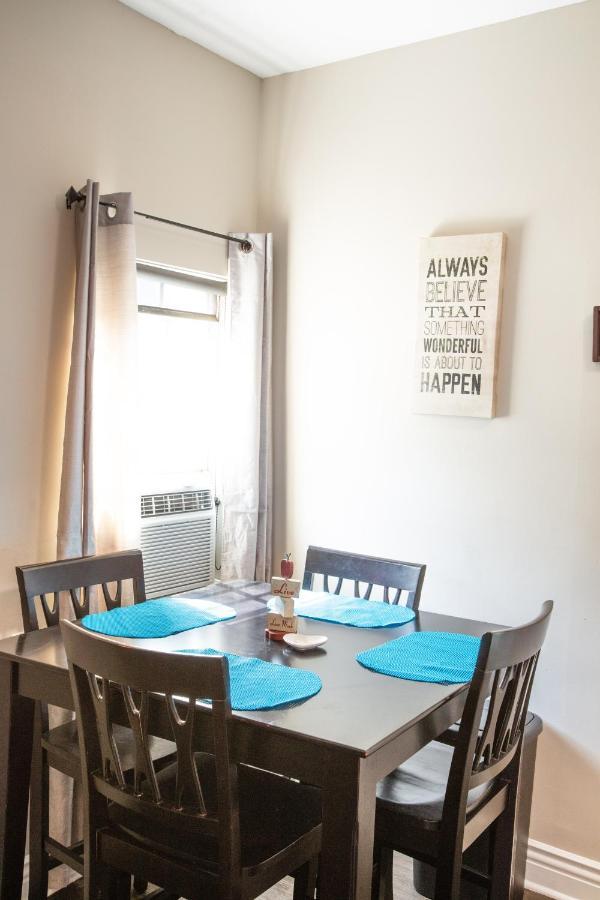 Outstanding Studio Apts Downtown Apartment *