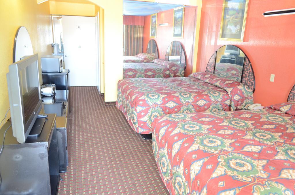 Motel Palace South Loop East