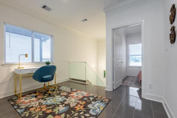 Cute Cozy House Close To Major Sporting Events And Restaurants * Houston
