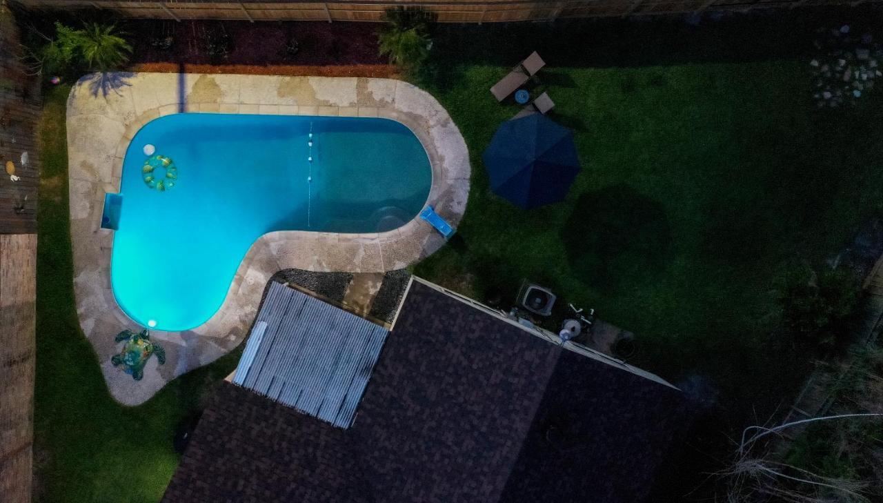 1976houstongem Luminous Pvtpool & Hottub Dt20mins For Lrg Families 6beds 2bath Holiday home *