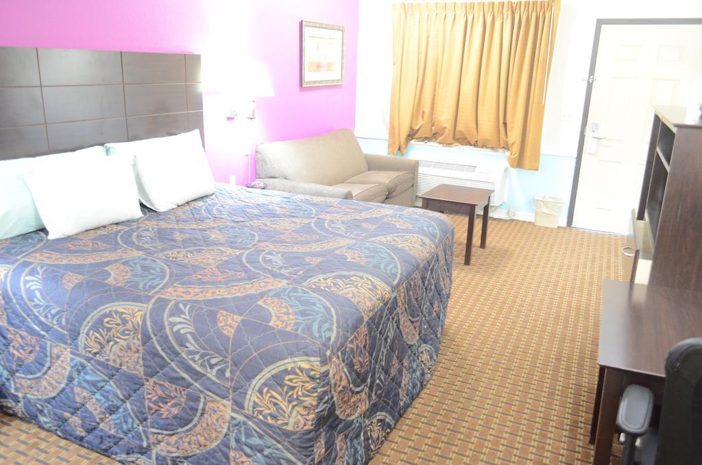 Budget Host & Motel Houston