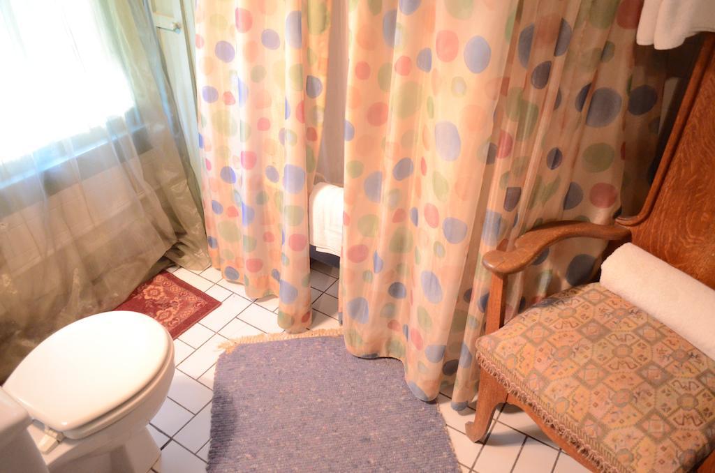 Robin's Nest Bed & Breakfast