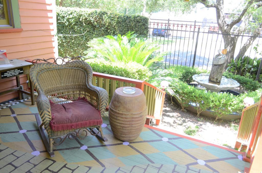 Robin's Nest Bed & Breakfast 3*