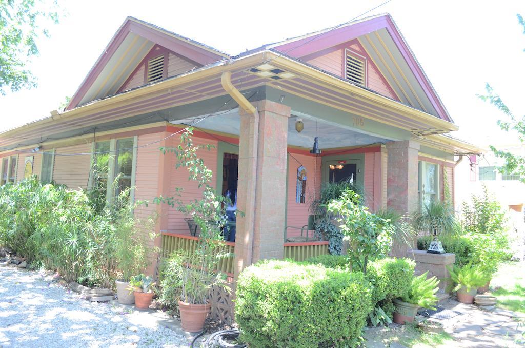Bed & Breakfast Robin's Nest Houston