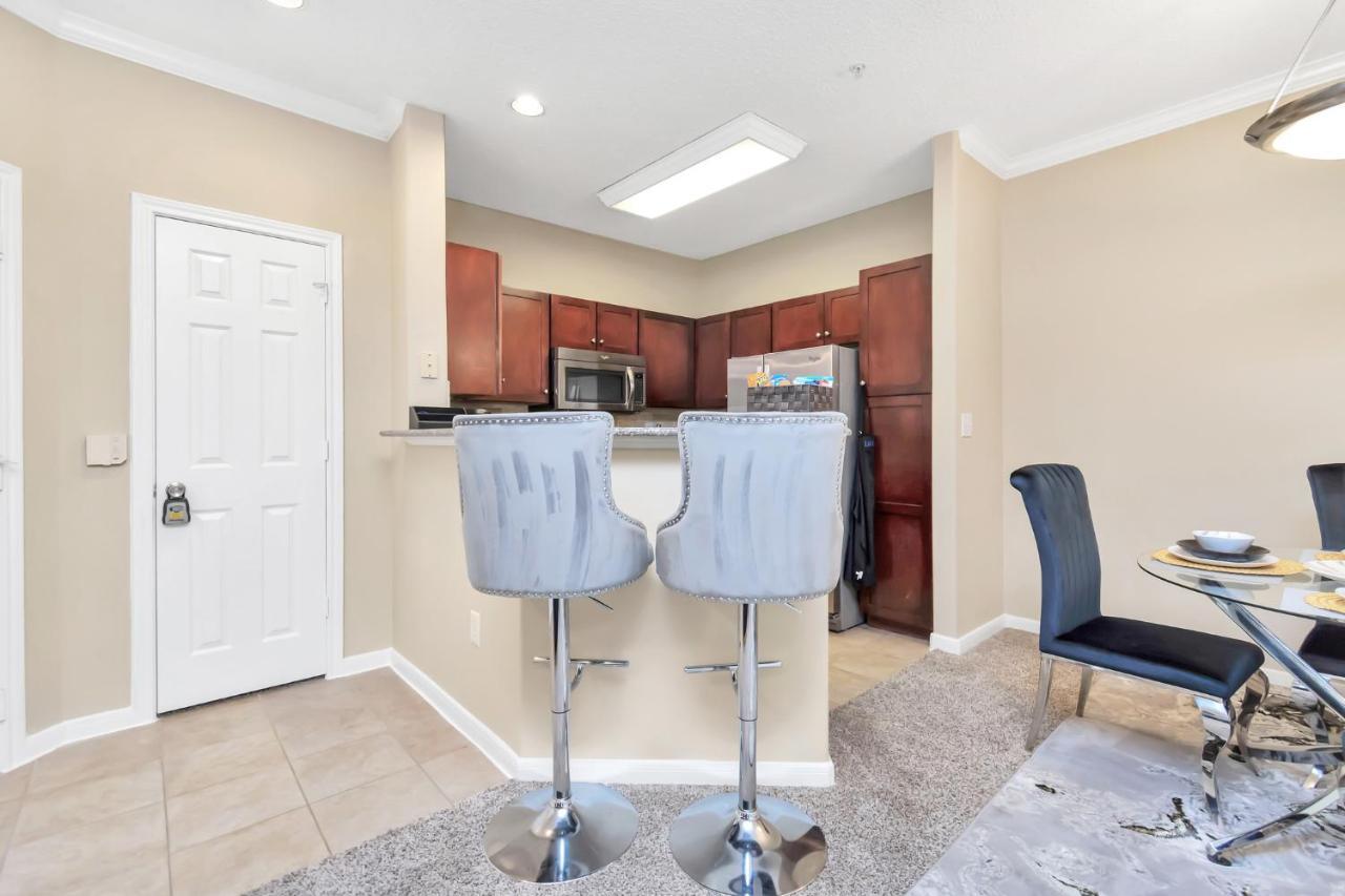 Zjhalik's Luxury French Quarters Apartment Houston