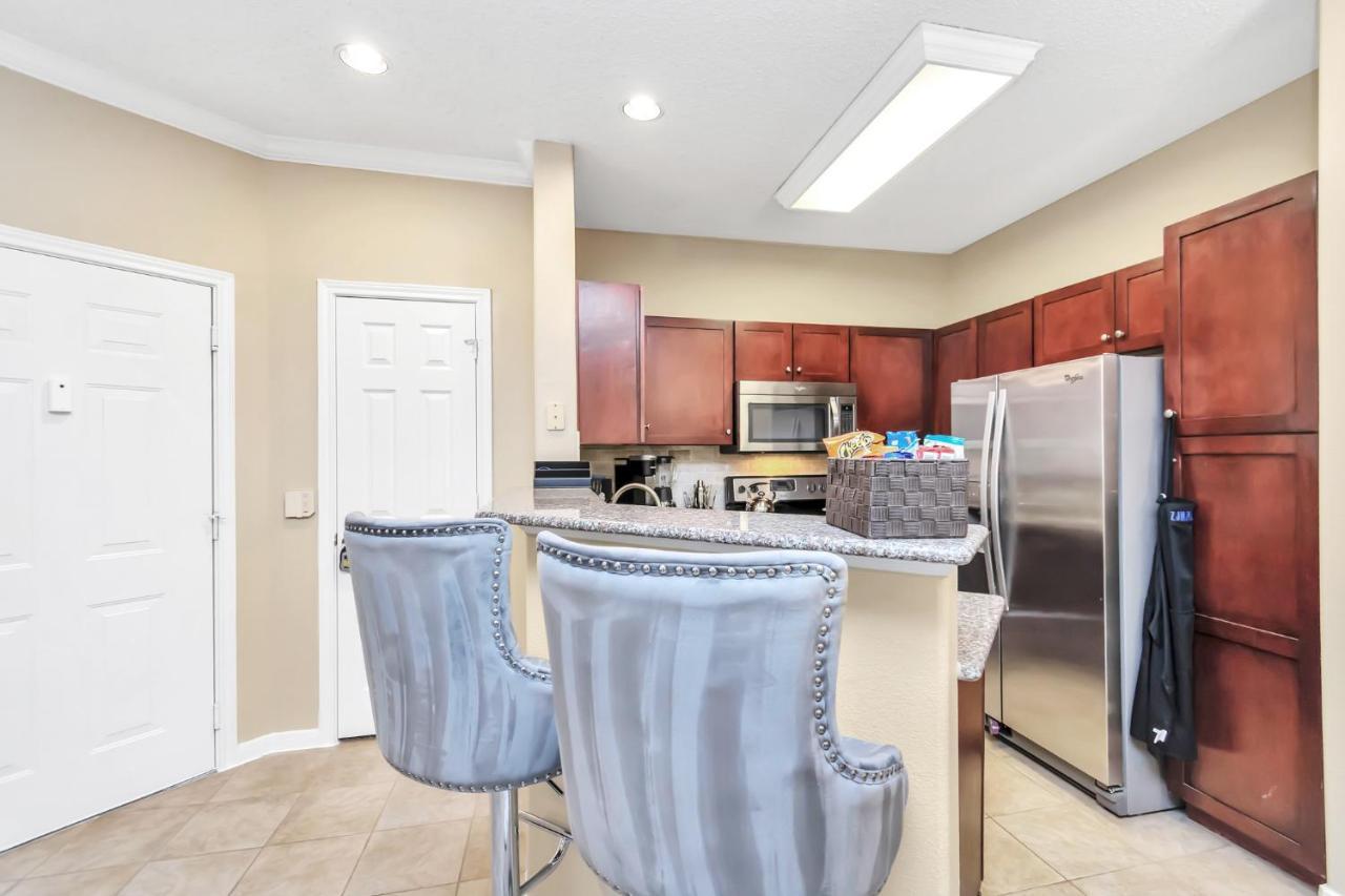 Zjhalik's Luxury French Quarters Apartment Houston