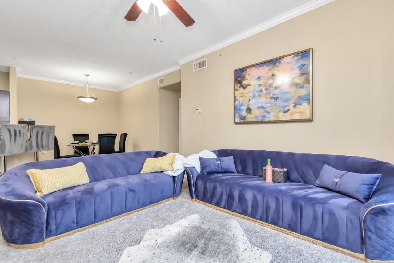 Zjhalik's Luxury French Quarters Apartment