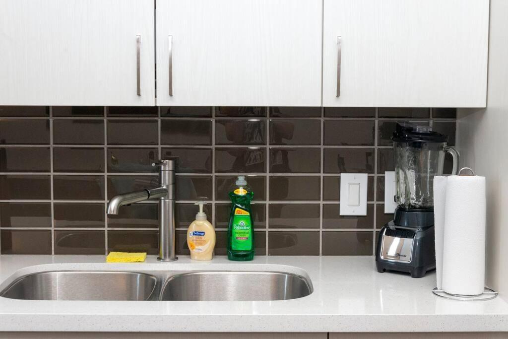 New Apart Midtown - 5min Stadium/parks/museum Apartment *