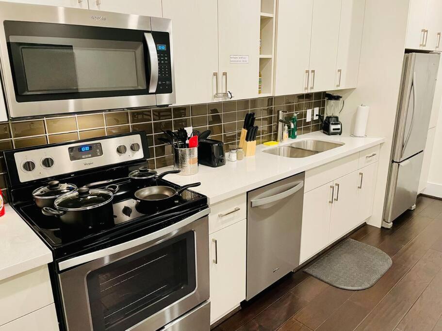 New Apart Midtown - 5min Stadium/parks/museum Houston