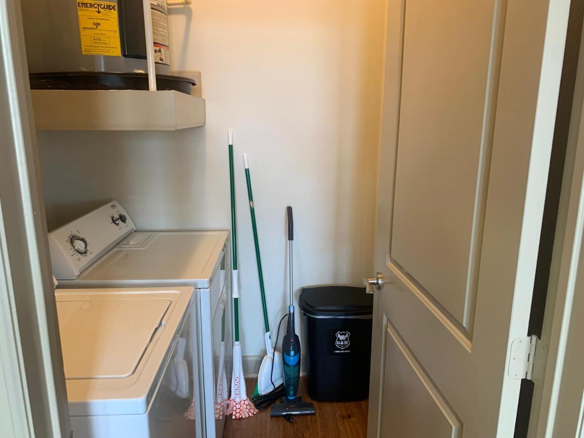 Med Center Fully Equipped Apt- Home Away From Home *