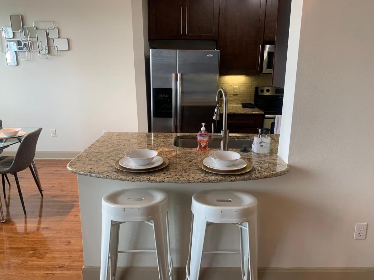Apartment Med Center Fully Equipped Apt- Home Away From Home