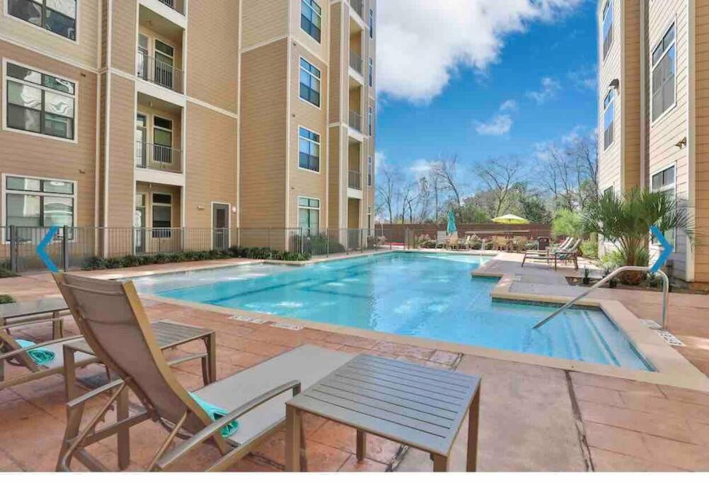 Apartment Charming With Gym Near Nrg Medical Center
