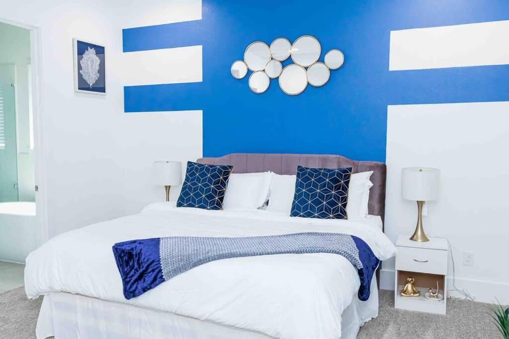 Holiday home Contemporary Luxe 10mins From Dt Houston!!! Houston