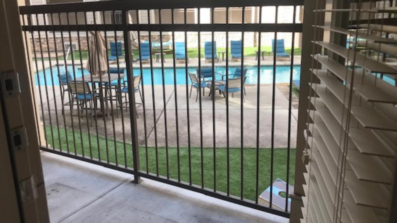 A Zen Oasis With Pool View Apartment Houston