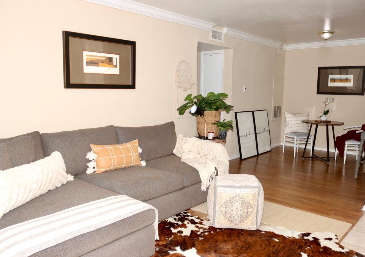 Chic Boho Cottage -Self Check In, Fully Furnished, & Free Parking * Houston