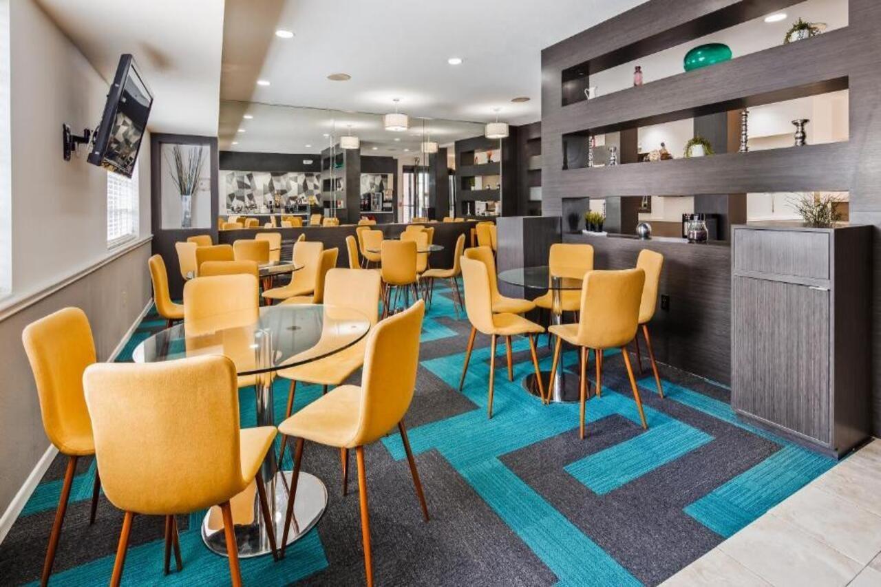 Baymont By Wyndham Houston/westchase