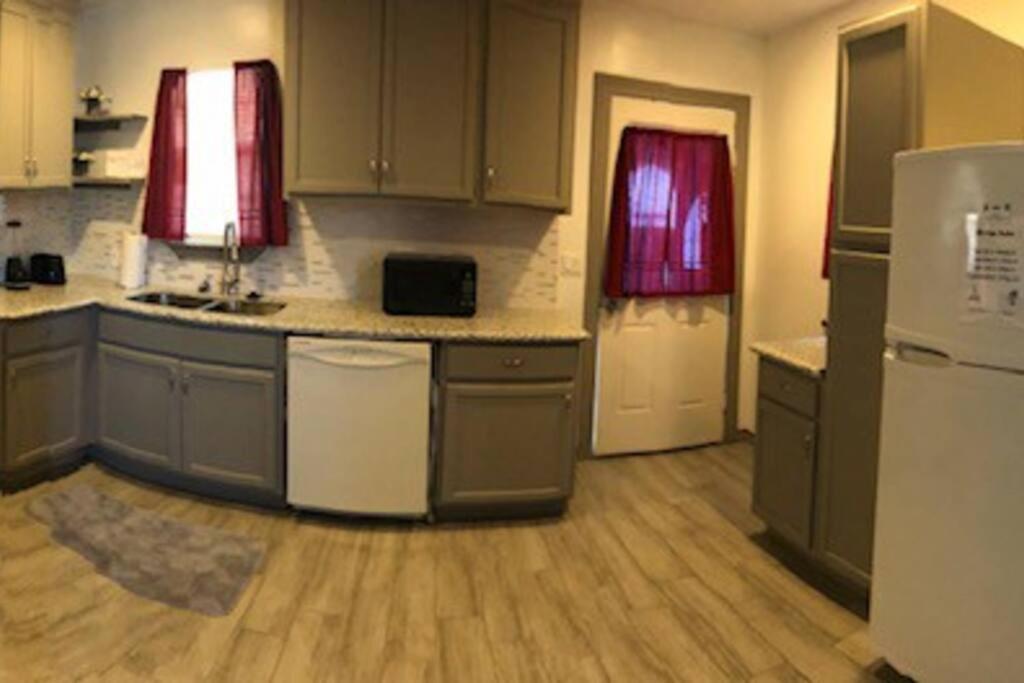2bd Home, 20 Minutes From Nrg Or Minute Maid Holiday home