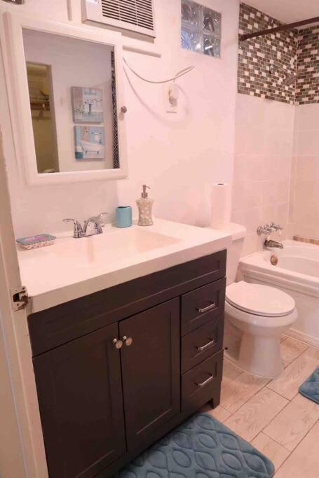 Apartment 1br Montrose Balcony Downtown Medical Center Houston
