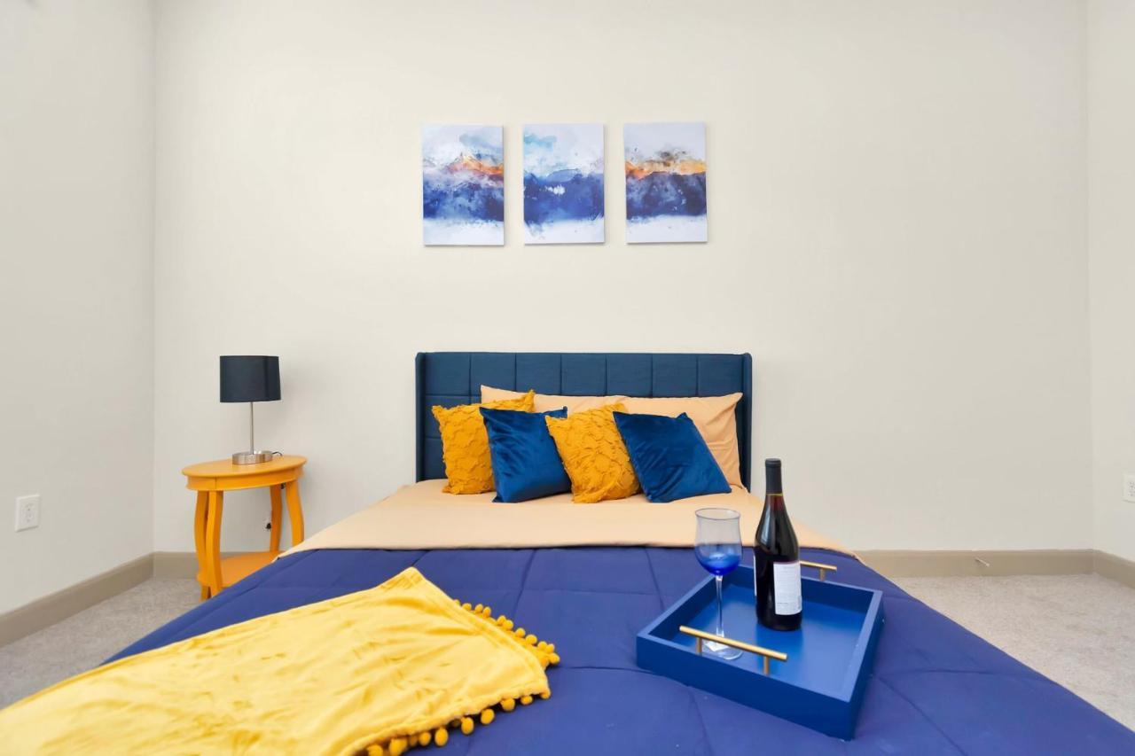 Welcome To The Suite Spot Luxury 1Bedroom Mid-Rise In Suger Land * Houston