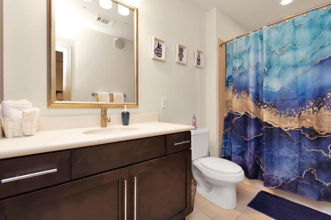 Welcome To The Suite Spot Luxury 1Bedroom Mid-Rise In Suger Land Apartment Houston