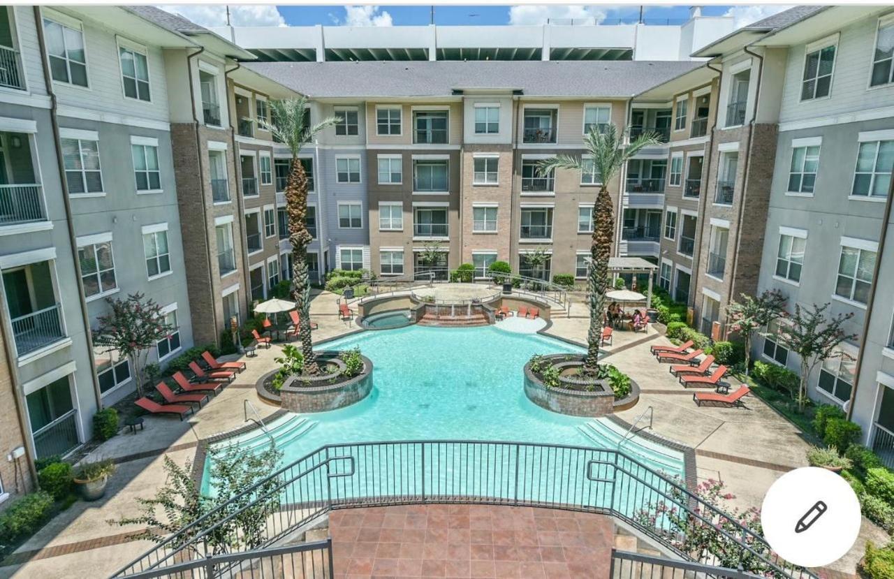 Apartment Welcome To The Suite Spot Luxury 1Bedroom Mid-Rise In Suger Land Houston