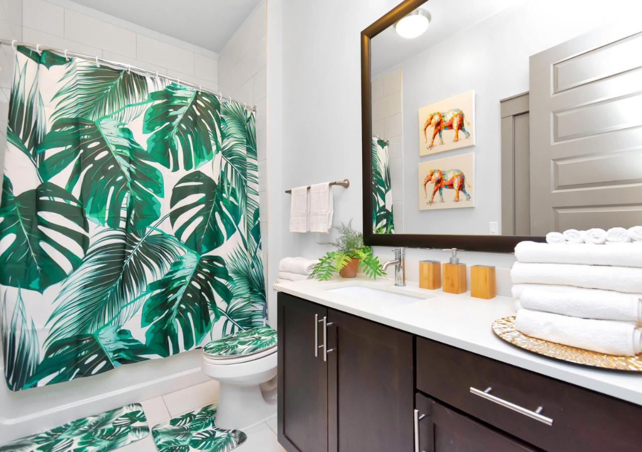 Downtown Hou 1br Car Available!! Pool Wifi