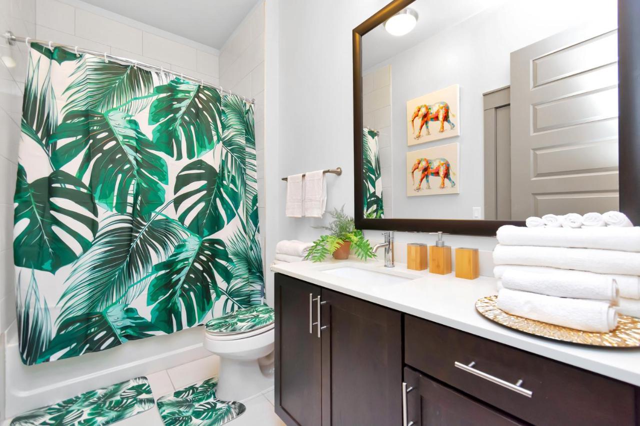 Apartment Downtown Hou 1br Car Available!! Pool Wifi