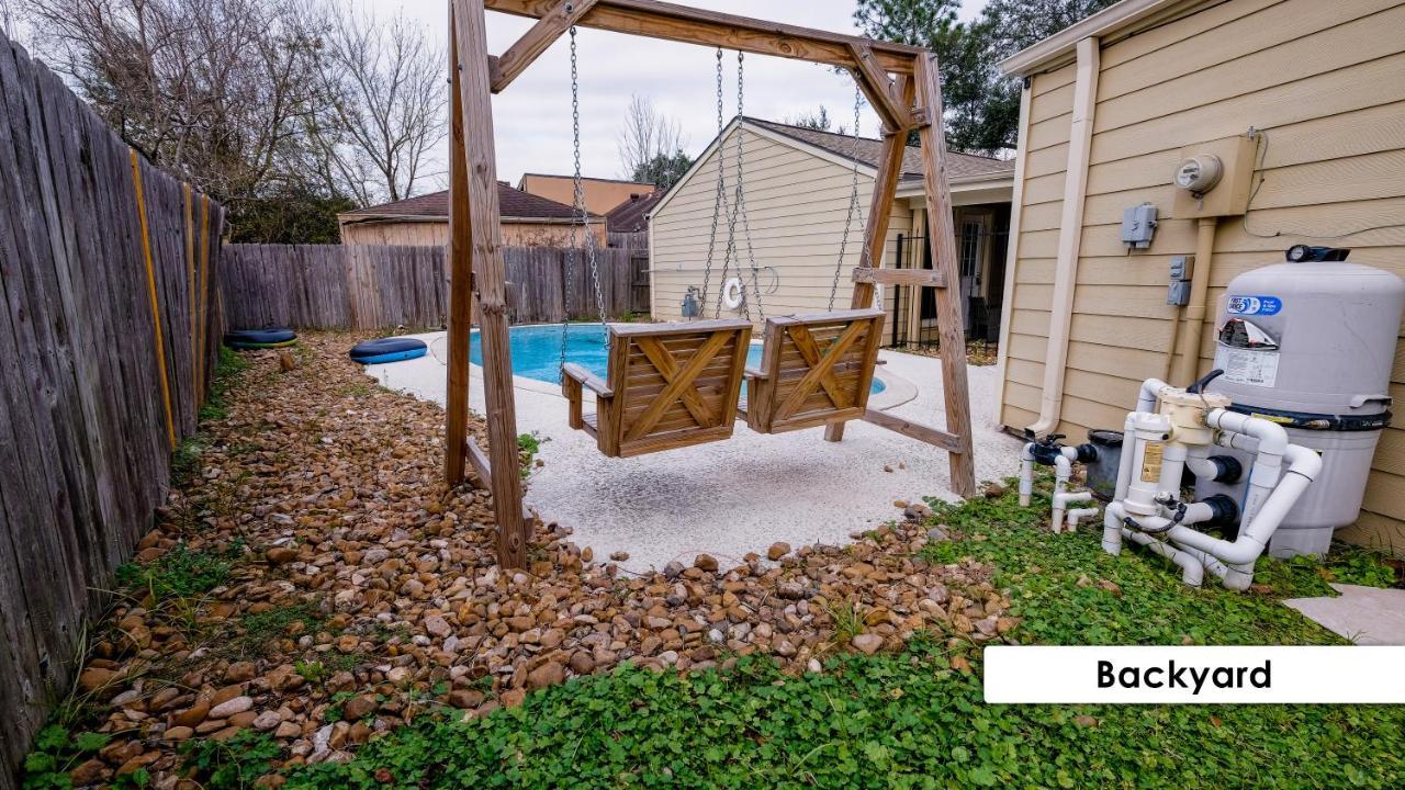 Holiday home Pool House, 20 Minutes From Dt 4bdr For 10 Guests - Winkleman Houston