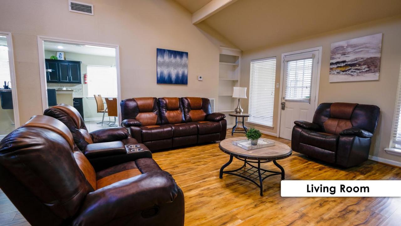 Pool House, 20 Minutes From Dt 4bdr For 10 Guests - Winkleman *