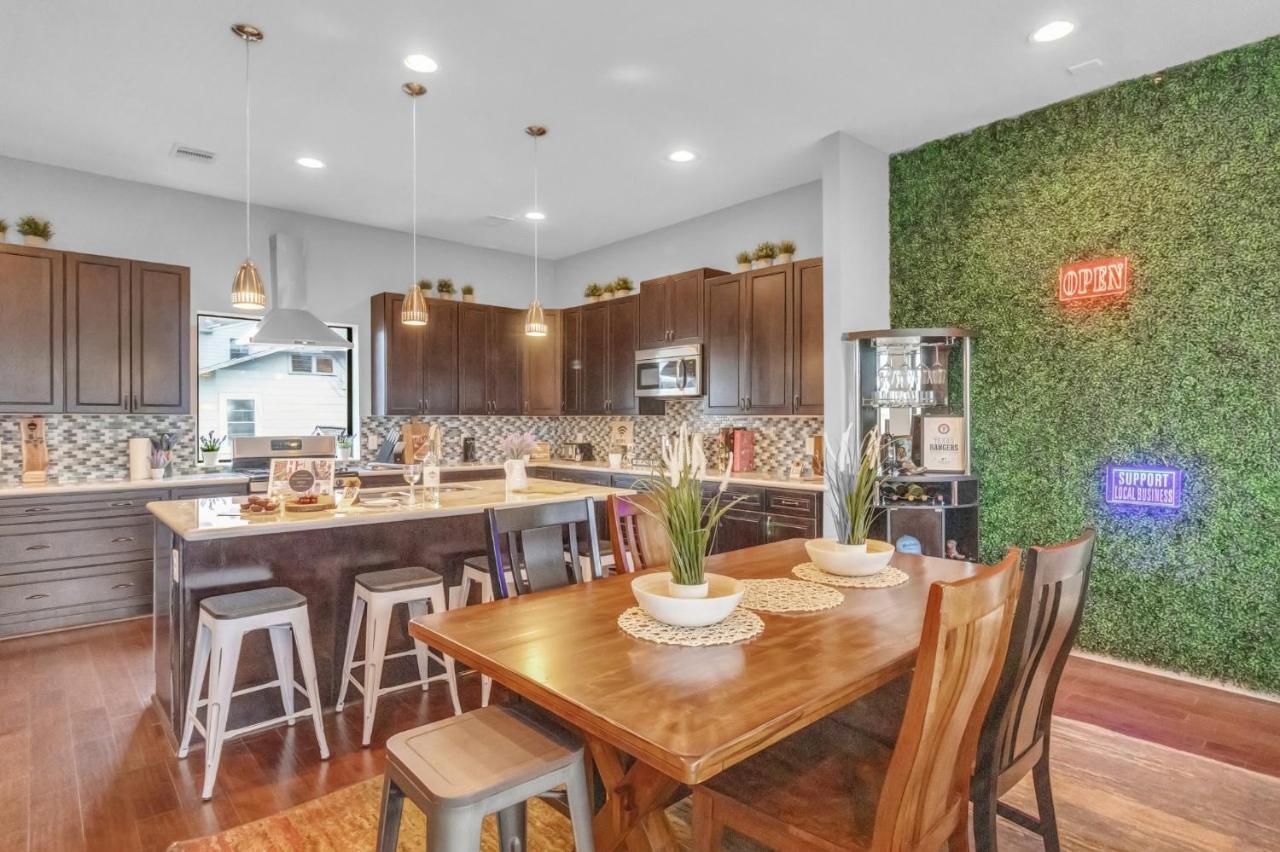 Holiday home Horizon House: Modern Downtown View Retreat Houston