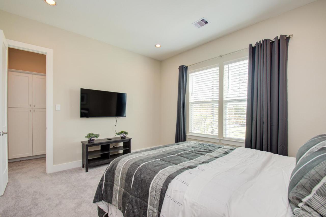Elegant East Downtown House Tx Holiday home Houston