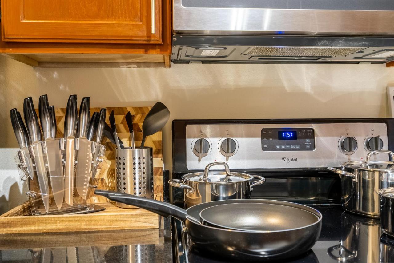 Med Center Luxury One Bedroom Walking Distance To The Hospitals