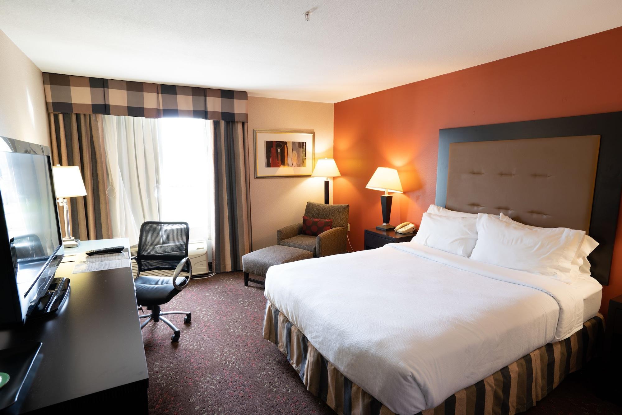 Hotel Wyndham Garden Willowbrook 3*