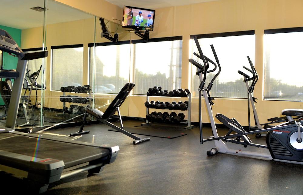 Wyndham Garden Willowbrook Houston