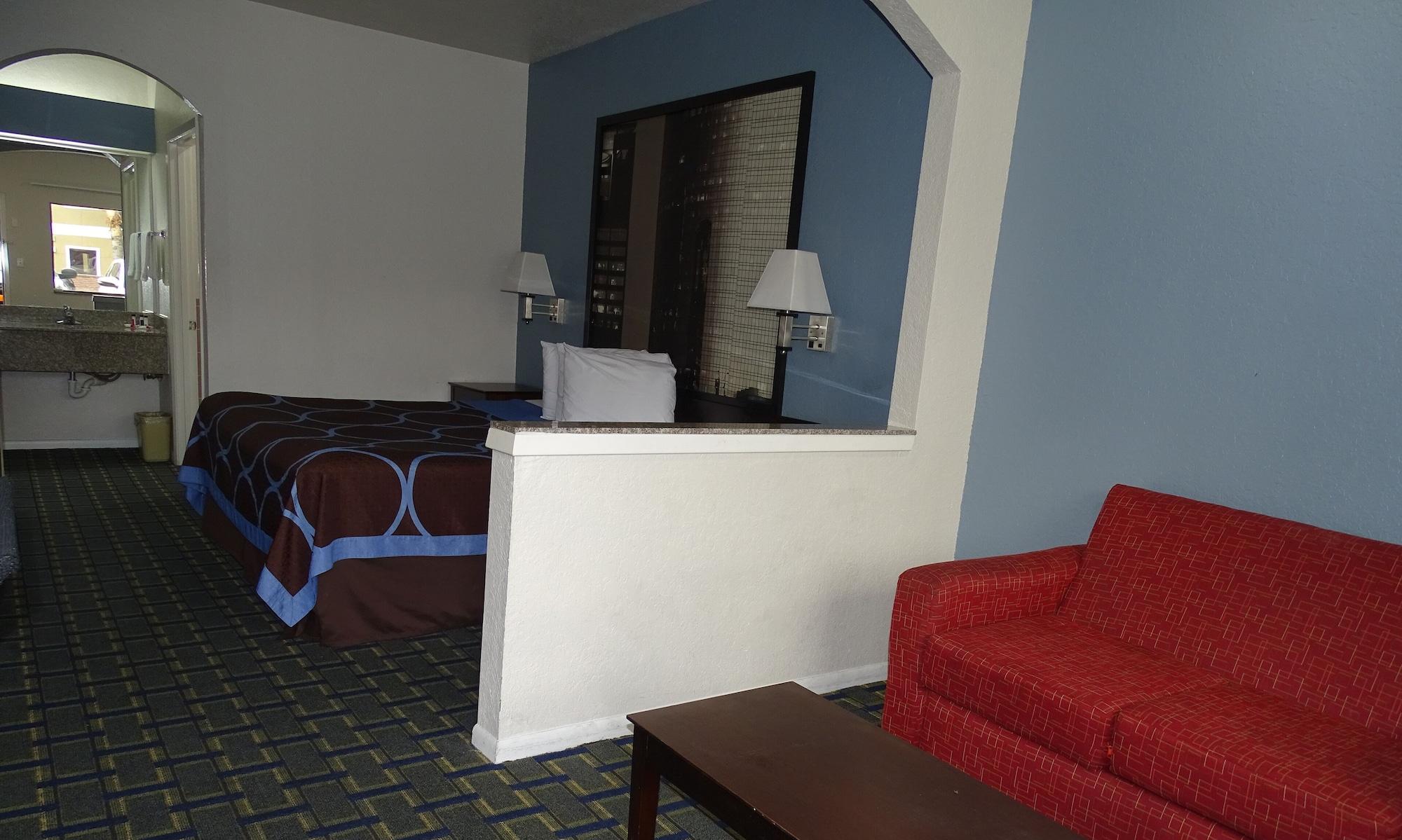 Hotel Super 8 By Wyndham Houston/brookhollow Nw Houston