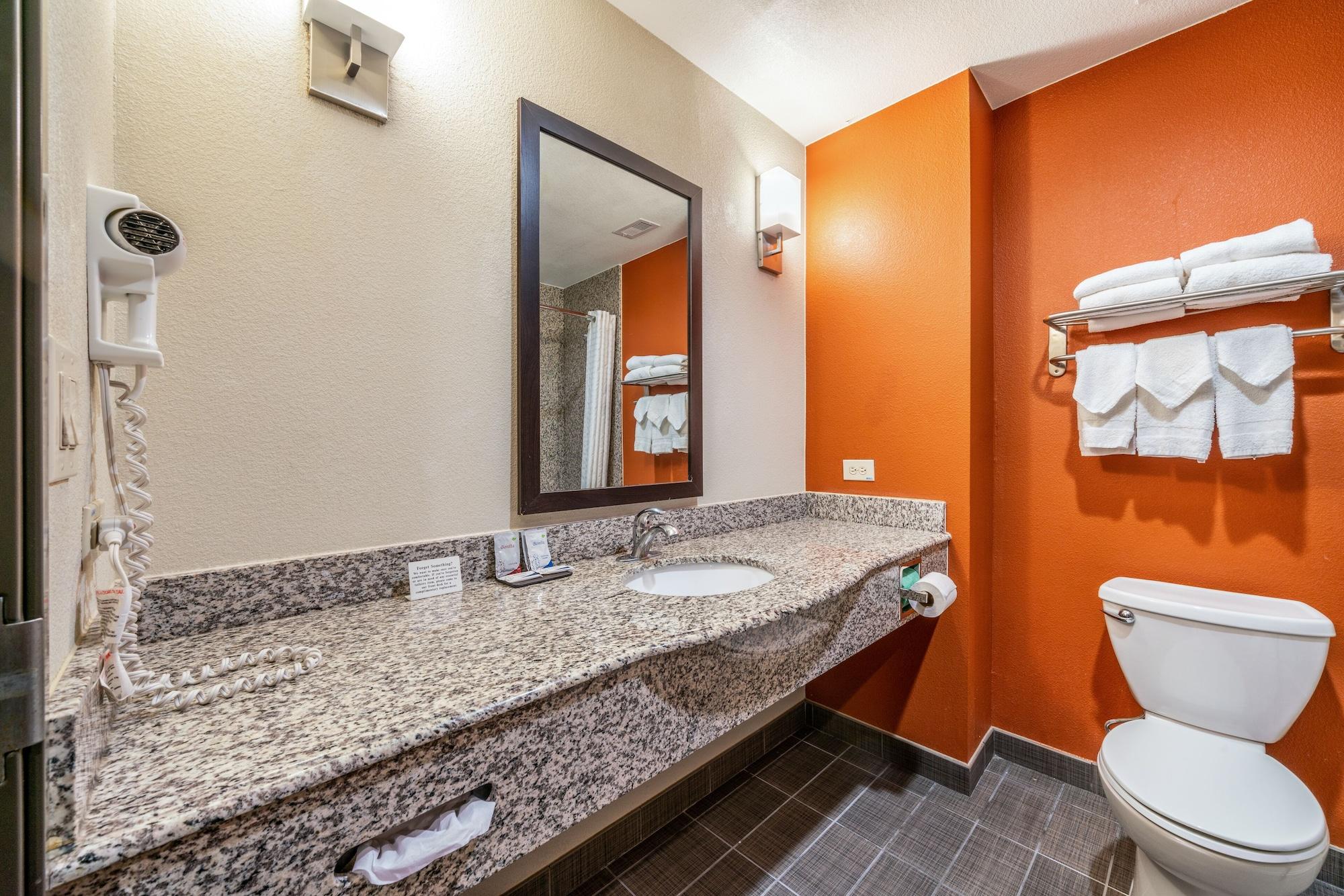 Restwell & I-45 North Hotel Houston