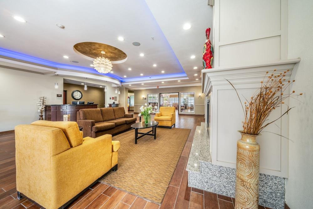 Hotel Restwell & I-45 North Houston