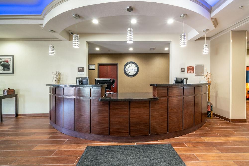 Hotel Restwell & I-45 North Houston