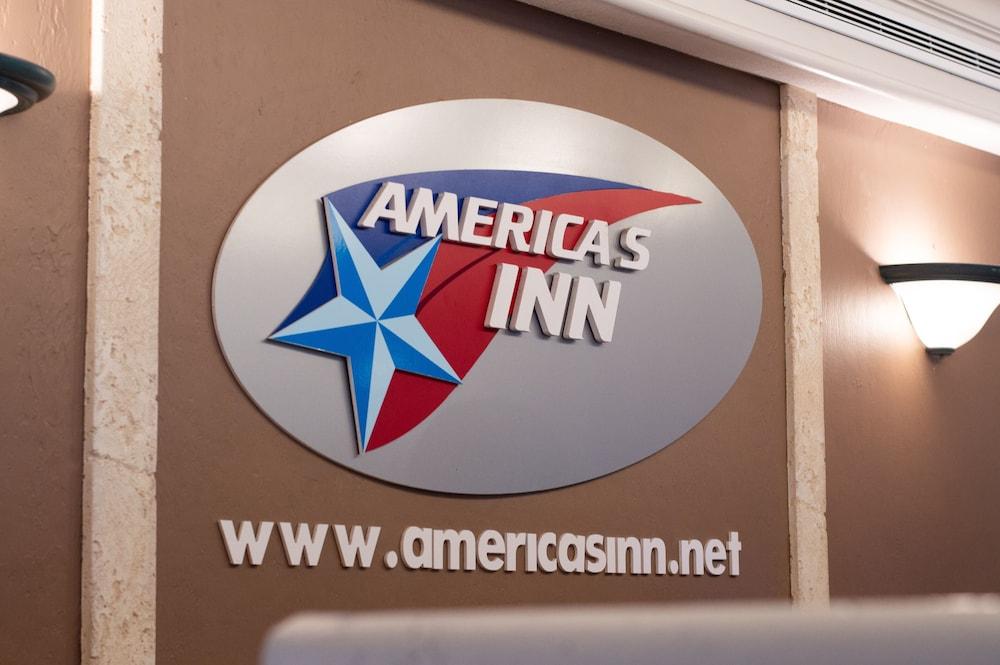 America's Motel
